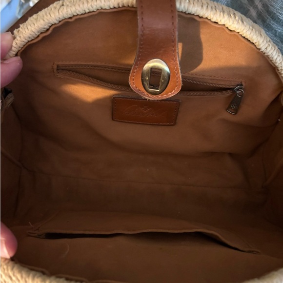 Patricia Nash Tan and Brown Woven Shoulder Bag - Picture 4 of 10